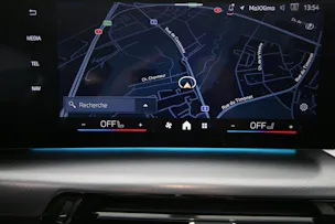 BMW X1 23i xDrive paddles