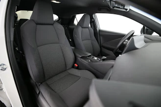 https://vehicle.imgix.net/4408030/dd5112ea-7f54-4287-a801-76e4e7bde90c.jpg