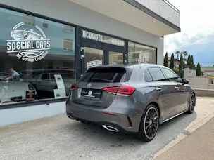 MERCEDES-BENZ A 200 AMG Line