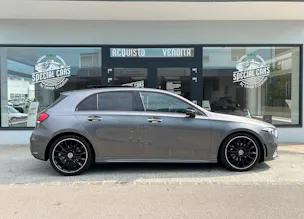 MERCEDES-BENZ A 200 AMG Line