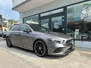 MERCEDES-BENZ A 200 AMG Line