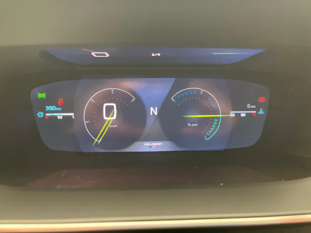 Peugeot 2008 1.2 Hybrid 145 GT Exclusive