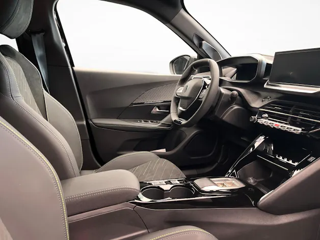 Peugeot 2008 1.2 Hybrid 145 GT Exclusive