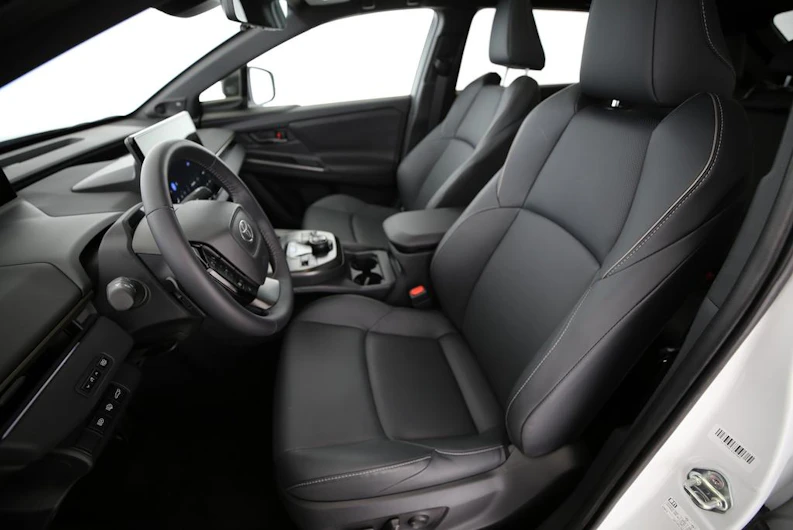 Fahrzeugbild TOYOTA BZ4X