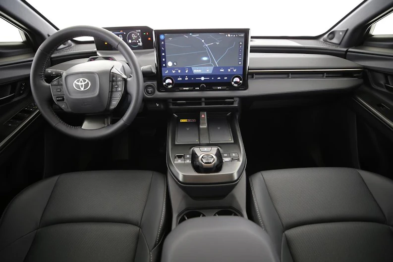 Fahrzeugbild TOYOTA BZ4X