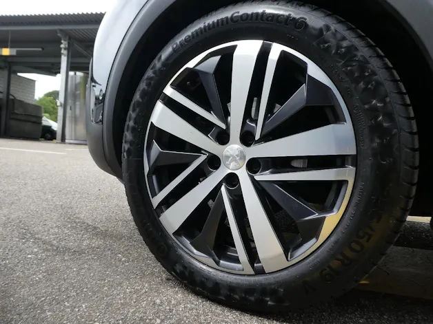 Peugeot 5008 2.0 BlueHDi 180 GT EAT8
