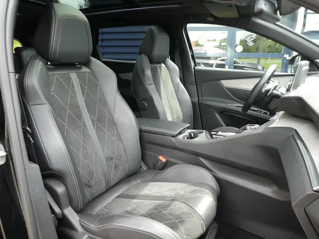 Peugeot 5008 2.0 BlueHDi 180 GT EAT8