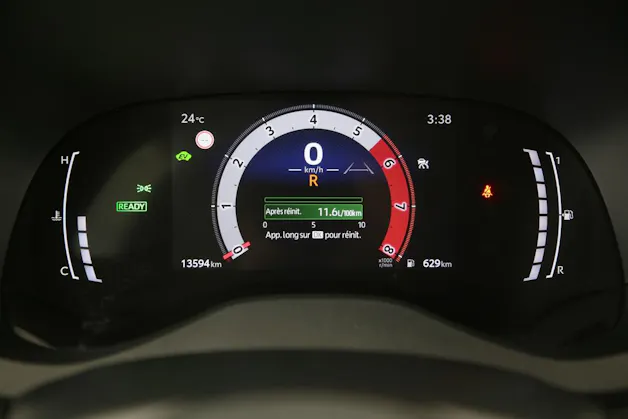 Toyota Yaris 1.5 VVT-i HSD Trend