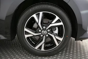 Toyota Yaris 1.5 VVT-i HSD Trend