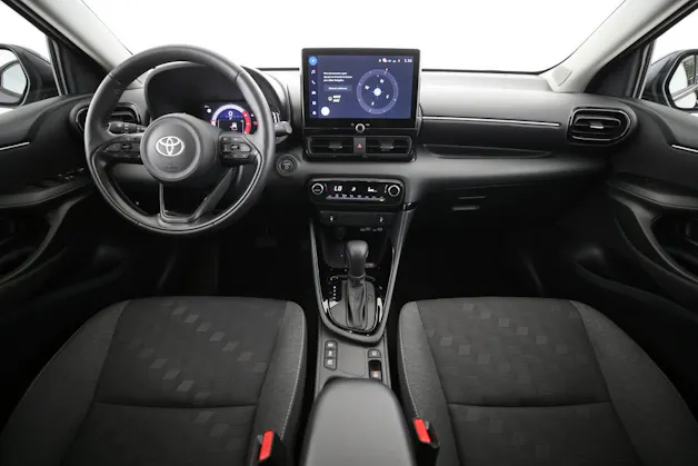 Toyota Yaris 1.5 VVT-i HSD Trend