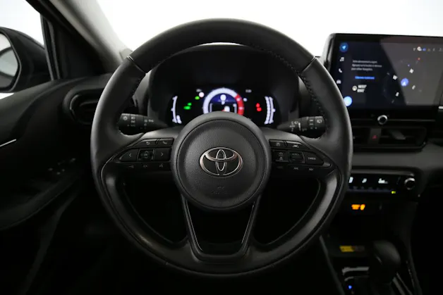 Toyota Yaris 1.5 VVT-i HSD Trend