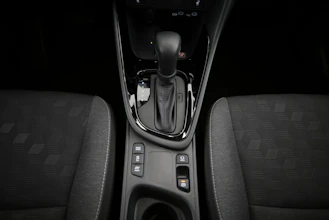 https://vehicle.imgix.net/4408090/cc2a4ee6-8dbd-4644-ba96-23d483490055.jpg