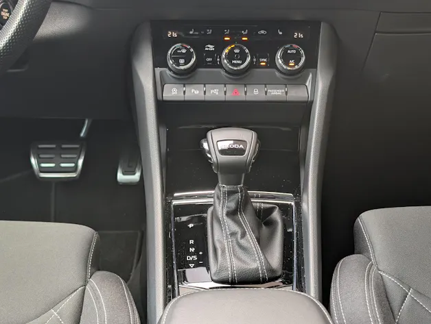 Škoda Karoq 1.5 TSI SportLine DSG