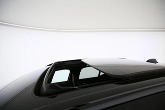 https://vehicle.imgix.net/4408103/131efc1a-8b84-4ed6-a455-8a8ae1f175ec.jpg
