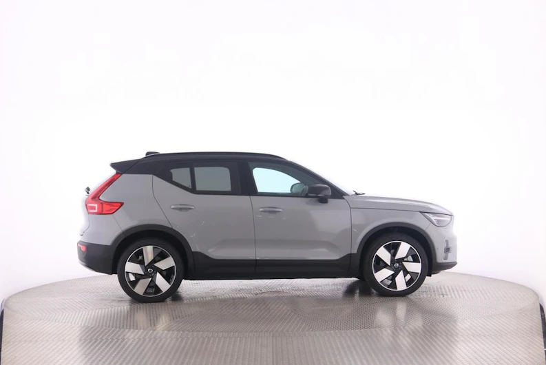 image du véhicule VOLVO EX40