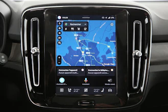 https://vehicle.imgix.net/4408103/7dff2e8e-01a5-4313-b400-b5145d97f867.jpg