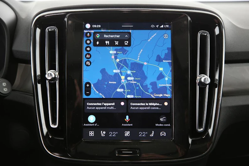 image du véhicule VOLVO EX40