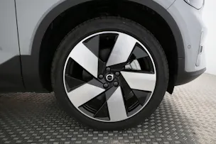VOLVO EX40 Twin Performance Ultra AWD
