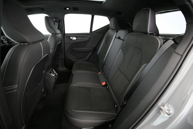 image du véhicule VOLVO EX40