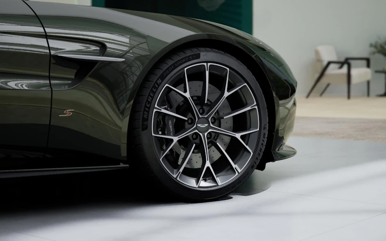 image du véhicule ASTON MARTIN VANTAGE S