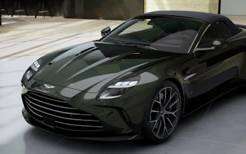 https://vehicle.imgix.net/4408141/b7e1ff47-aa7d-4912-b4da-046867b1be3b.jpg