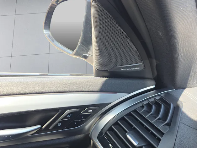BMW X3 M40i