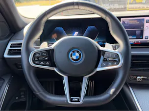 BMW 330e xDrive Touring M Sportpaket