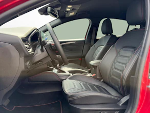 https://vehicle.imgix.net/4408200/1b7ad45b-7304-49a9-867d-29a571a97f55.jpg