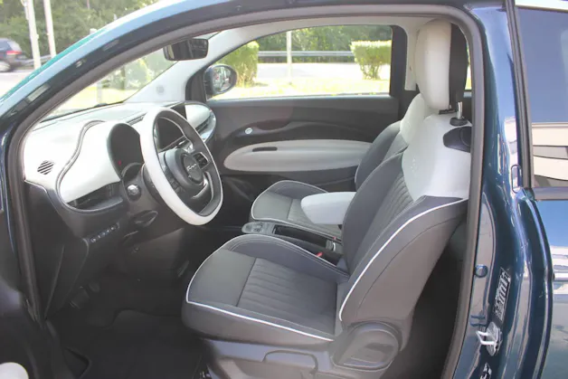 Fiat 500 Cabrio La Prima