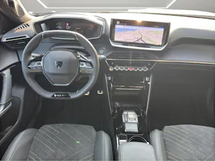 PEUGEOT 2008 1.2 Hybrid 145 GT Exclusive
