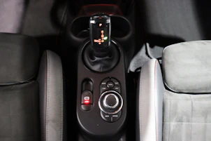 image du véhicule MINI F56 2.0i John Cooper Works SAG