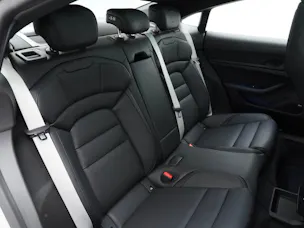 Porsche Taycan 4S Black Edition