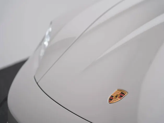 Porsche Taycan 4S Black Edition