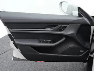 Porsche Taycan 4S Black Edition
