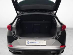 https://vehicle.imgix.net/4408323/9e987469-d227-40e9-97f6-ef61eb2e15b1.jpg