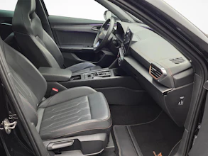 https://vehicle.imgix.net/4408323/b52792ae-733d-40b3-aafb-47743a4dbb4e.jpg