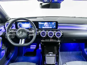 MERCEDES-BENZ CLA 250 4MATIC Shooting Brake