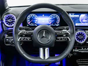 MERCEDES-BENZ CLA 250 4MATIC Shooting Brake