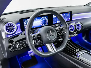 MERCEDES-BENZ CLA 250 4MATIC Shooting Brake