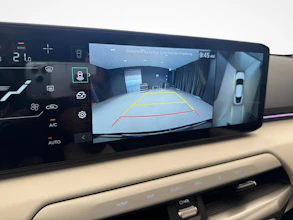 https://vehicle.imgix.net/4408373/080fef7e-5b31-4f25-9604-26d7cce15830.jpg
