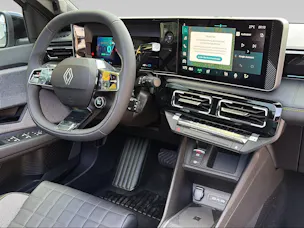 RENAULT R4 E-Tech Comfort Range plein sud iconic