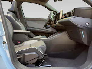 Renault R4 E-Tech Comfort Range plein sud iconic