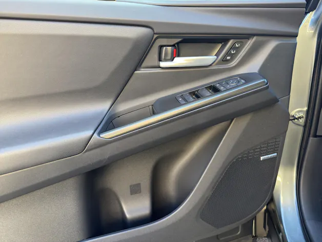 Subaru Uncharted eV Luxury AWD