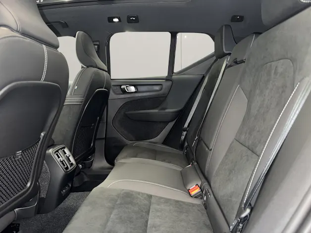 Volvo EX40 Twin XCENTRIC Edition AWD