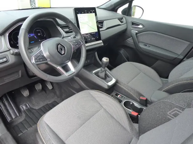 Renault Captur 1.3 TCe 140 techno