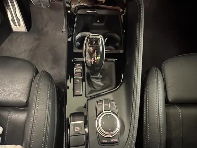 BMW X2 20i xDrive SAG