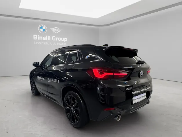 BMW X2 20i xDrive SAG