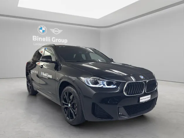 BMW X2 20i xDrive SAG