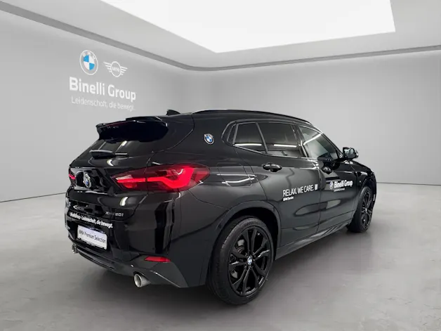 BMW X2 20i xDrive SAG