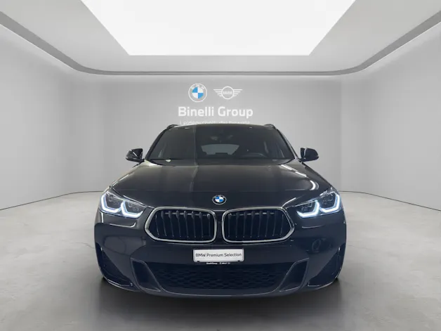 BMW X2 20i xDrive SAG
